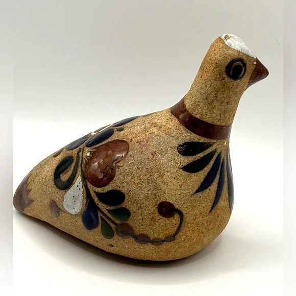 Tonala Pottery Mexican Folk Art Hand Painted Bird Figurine Floral Design 5x3x4" - Picture 4 of 10